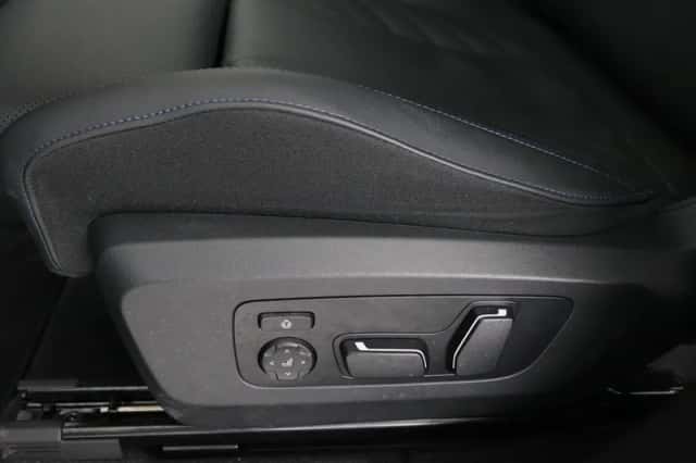 BMW X3 (2025) thumbnail 16