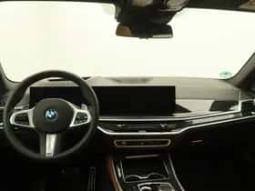 BMW X5 (2025) thumbnail 13