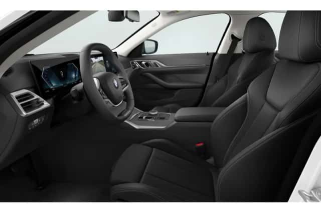 BMW i5 (2026) thumbnail 4