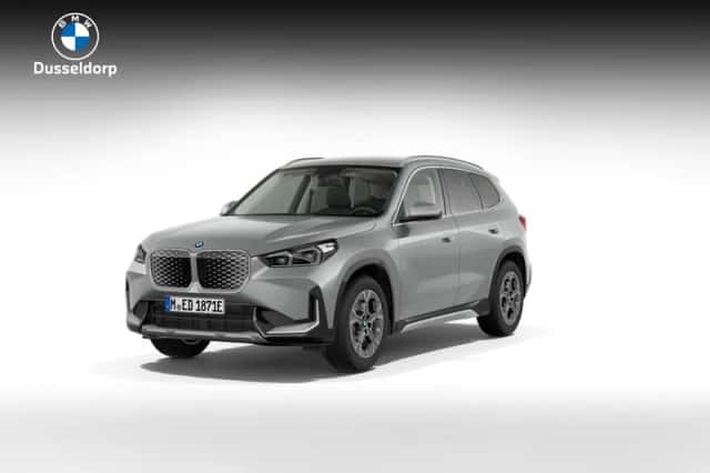 BMW iX1 (2026) thumbnail 1
