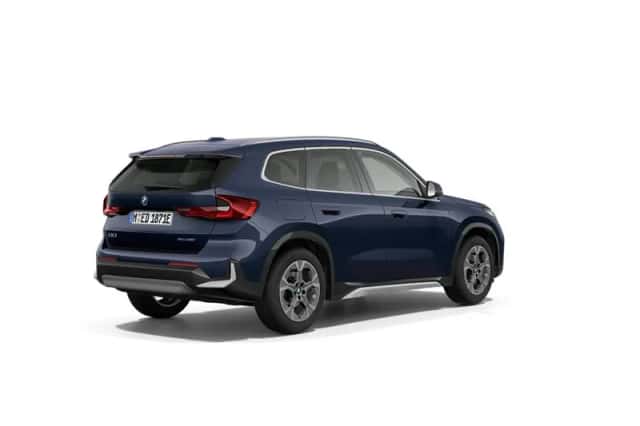 BMW iX1 (2026) thumbnail 2