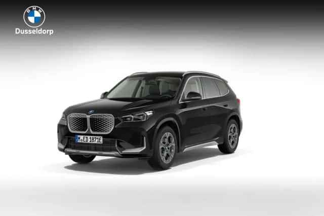 BMW iX1 (2026) thumbnail 1