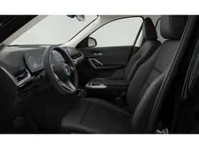 BMW iX1 (2026) thumbnail 4