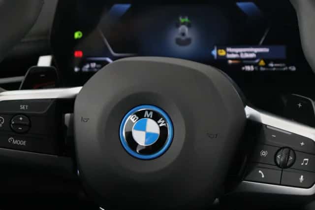 BMW X1 (2026) thumbnail 3