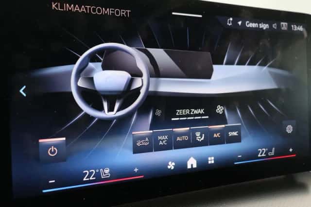BMW X2 (2024) thumbnail 15