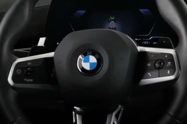 BMW X2 (2024) thumbnail 3