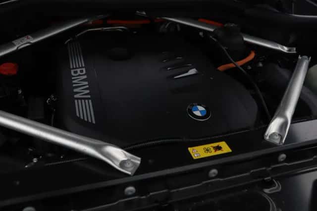 BMW X5 (2025) thumbnail 4