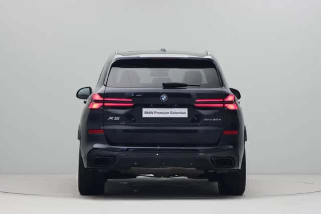BMW X5 (2025) thumbnail 10