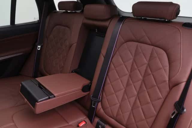 BMW X5 (2025) thumbnail 17
