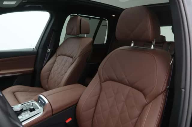 BMW X5 (2025) thumbnail 5