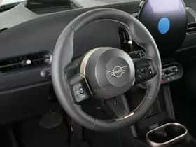 MINI Cooper (2026) thumbnail 2
