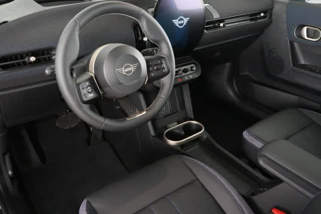 MINI Cooper (2026) thumbnail 13