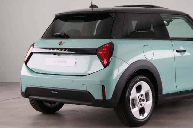 MINI Cooper (2026) thumbnail 19