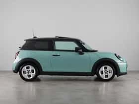 MINI Cooper (2026) thumbnail 8
