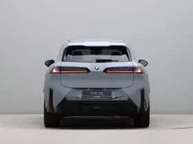 BMW iX3 (2026) thumbnail 9