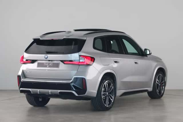 BMW iX1 (2026) thumbnail 11
