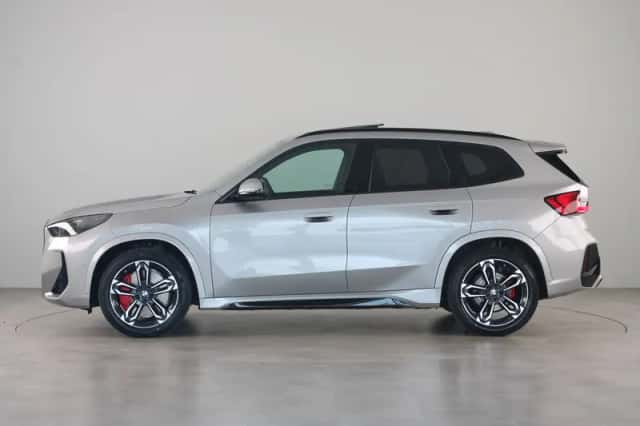 BMW iX1 (2026) thumbnail 14