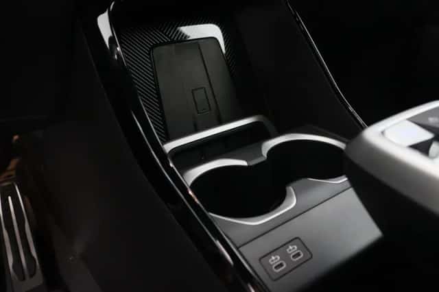 BMW iX1 (2026) thumbnail 15
