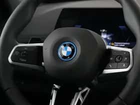 BMW iX1 (2026) thumbnail 3