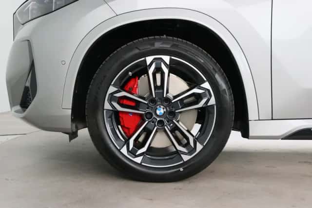 BMW iX1 (2026) thumbnail 24