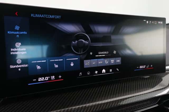 BMW M4 (2026) thumbnail 24