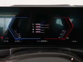 BMW M4 (2026) thumbnail 4