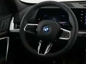 BMW X1 (2026) thumbnail 2