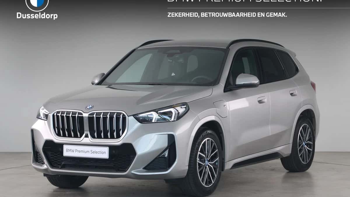 BMW X1 (2025) — foto 1