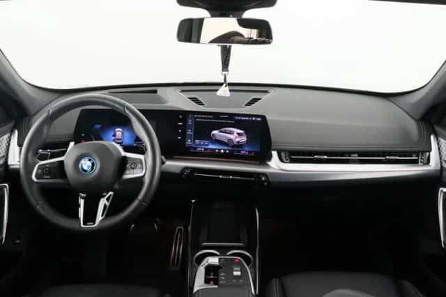 BMW X1 (2025) thumbnail 15