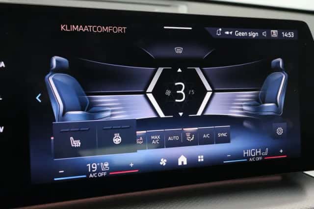 BMW X1 (2025) thumbnail 16