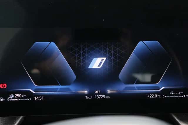 BMW X1 (2025) thumbnail 4