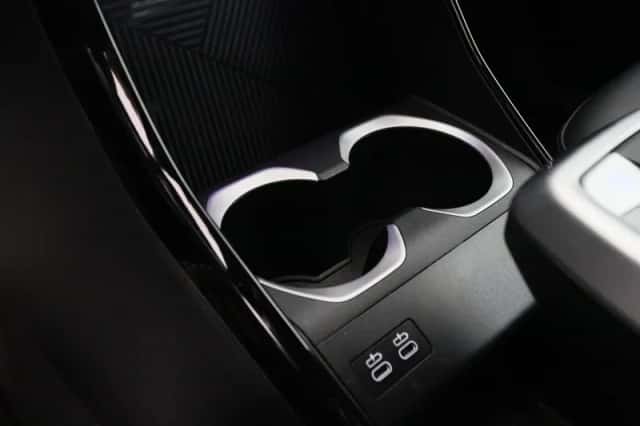 BMW iX1 (2025) thumbnail 21