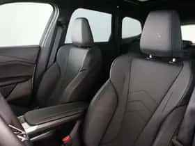 BMW iX1 (2025) thumbnail 7