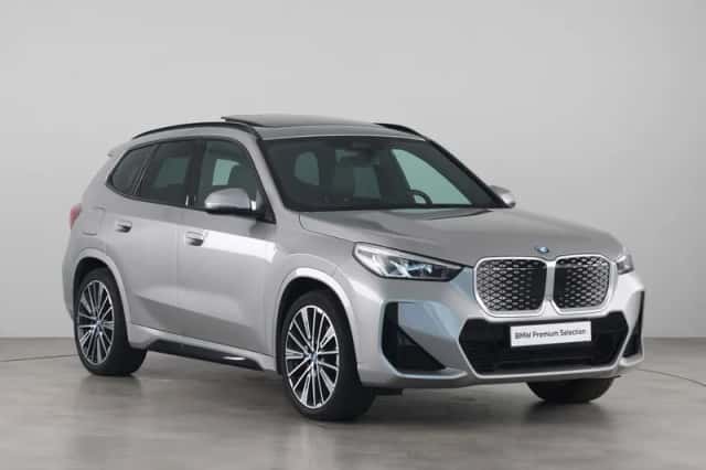 BMW iX1 (2025) thumbnail 9