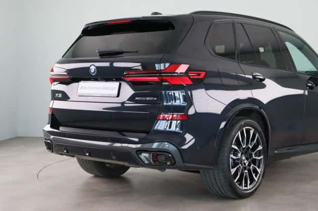BMW X5 (2025) thumbnail 23