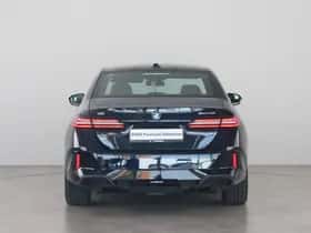 BMW i5 (2025) thumbnail 12
