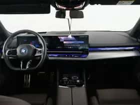 BMW i5 (2025) thumbnail 15