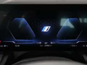 BMW i5 (2025) thumbnail 4
