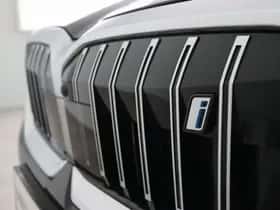 BMW i5 (2025) thumbnail 34