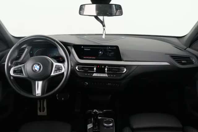 BMW 1-Serie (2022) thumbnail 15