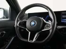 BMW 3-Serie (2025) thumbnail 2