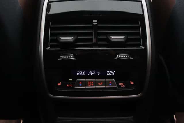 BMW X6 (2024) thumbnail 27