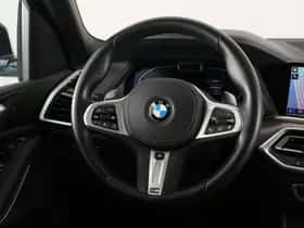 BMW X5 (2023) thumbnail 2