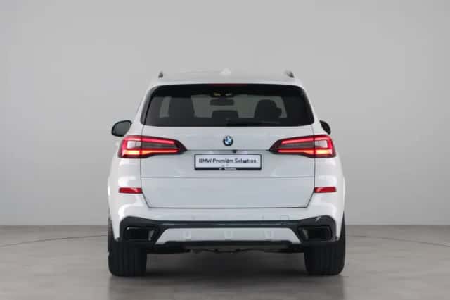 BMW X5 (2023) thumbnail 11