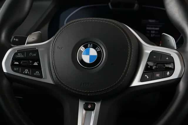 BMW X5 (2023) thumbnail 3