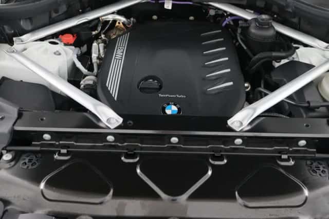 BMW X5 (2023) thumbnail 5