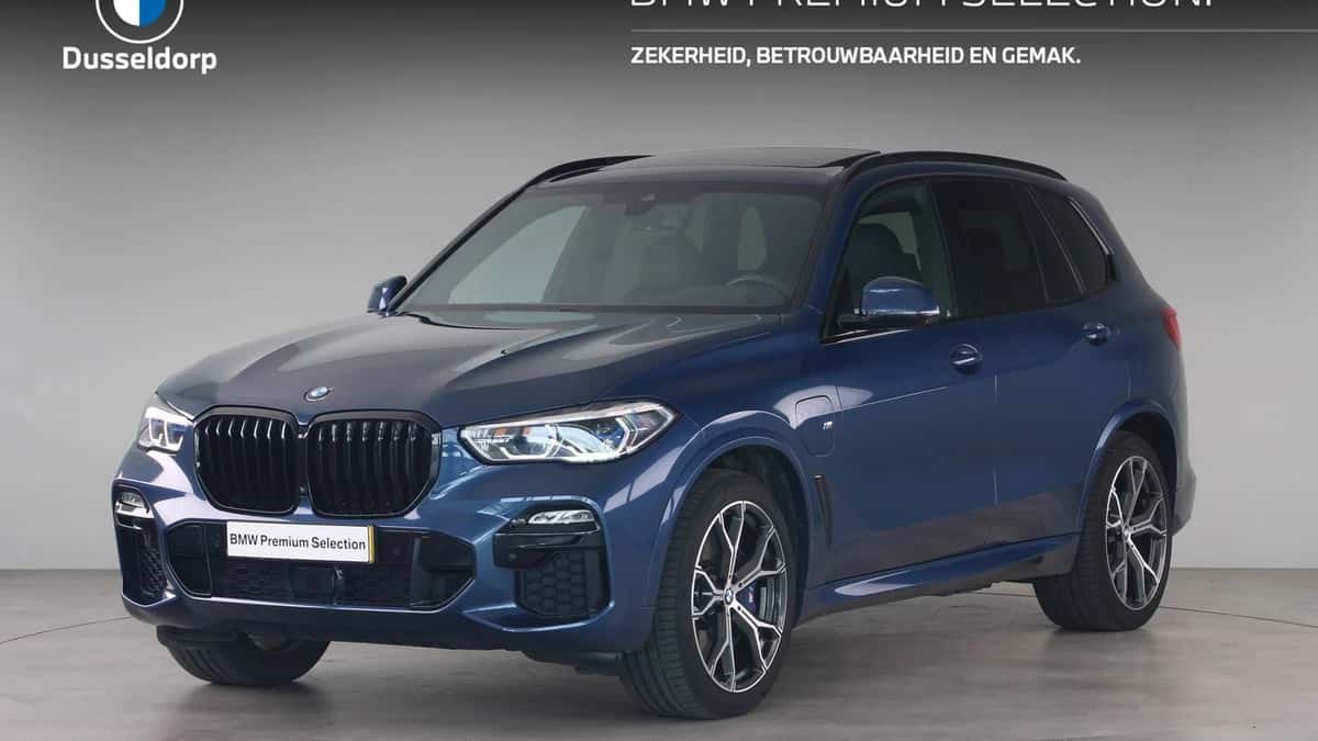 BMW X5 (2021) — foto 1