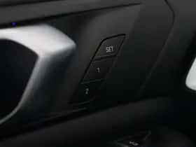 BMW X5 (2021) thumbnail 18