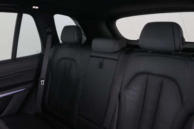 BMW X5 (2021) thumbnail 27