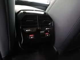 BMW iX (2026) thumbnail 17